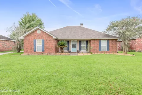 105 Kettle Ct, Broussard, LA 70518