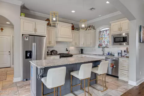 Kitchen - 207 Beringer Dr, Duson, LA 70529 photo 1 of 5