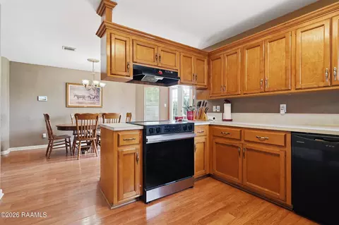 Kitchen - 126 Rye Cir, Scott, LA 70583 photo 3 of 3