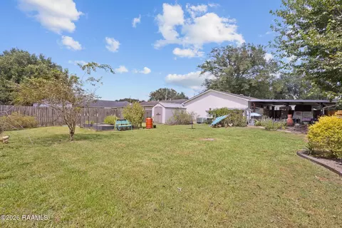 Exterior - 205 Morningside Dr, Duson, LA 70529 photo 3 of 4