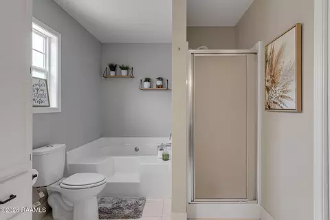 Bath - 205 Morningside Dr, Duson, LA 70529 photo 3 of 3