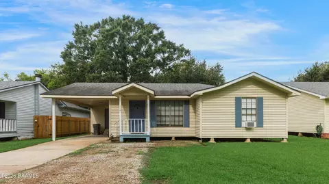 118 Southfork Dr, Youngsville, LA 70592