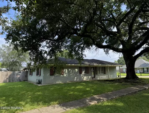 215 Frisby St, New Iberia, LA 70563