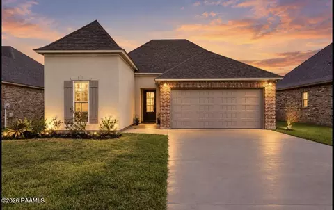 108 Safe Haven Dr, Carencro, LA 70520