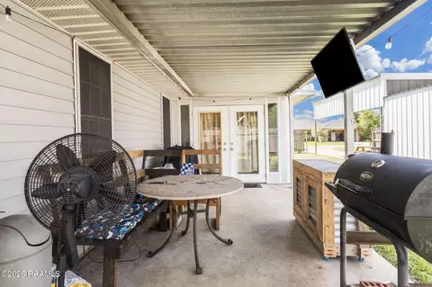 Exterior - 310 Sedric Dr, Duson, LA 70529 photo 2 of 2