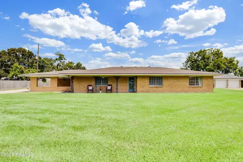 3719 Lons St, Abbeville, LA 70510