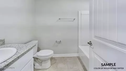 Bath - 214 Eagle Heights Dr, Duson, LA 70529 photo 1 of 2