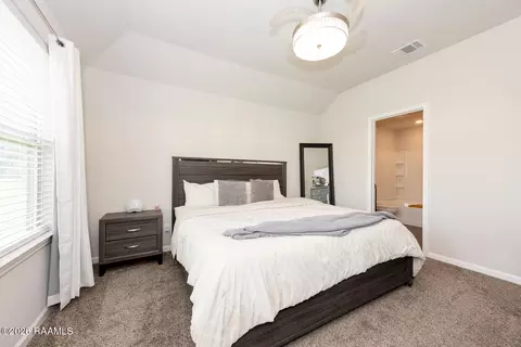 Bedroom - 18414 Fox Hollow Loop, Hammond, LA 70401 photo 3 of 4