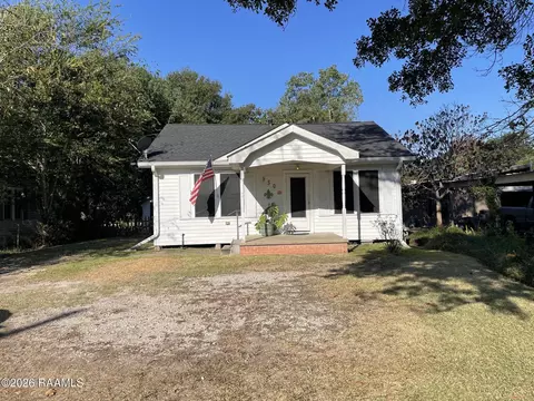 930 Abbeville Hwy, Rayne, LA 70578