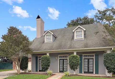 207 Kincaid Ct, Lafayette, LA 70508