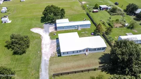 View/Area - 1013 Lagneaux Rd, Duson, LA 70529 photo 4 of 6