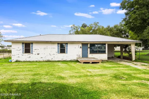 8056 Grand Prairie Hwy, Church Point, LA 70525