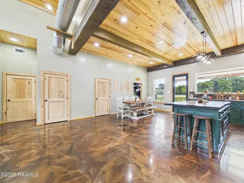 Entry Way - 109 Rodney Rd, Sunset, LA 70584 photo 4 of 5