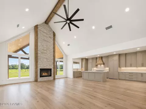 Living - 109 Rodney Rd, Sunset, LA 70584 photo 2 of 4
