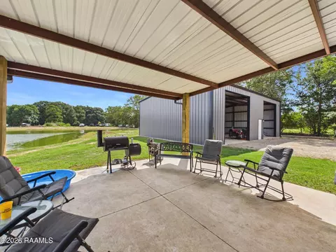 Exterior - 109 Rodney Rd, Sunset, LA 70584 photo 3 of 5