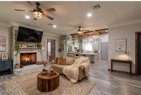 Living - 4165 Johnson Hwy, Eunice, LA 70535 photo 1 of 1