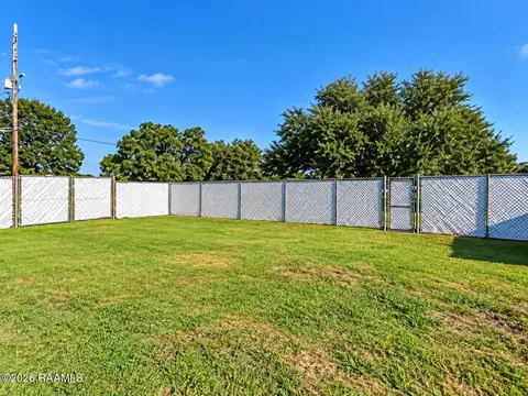 Exterior - 1380 Baron Ave, Eunice, LA 70535 photo 4 of 6