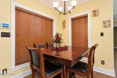 Dining - 128 Sunset St, Baldwin, LA 70514 photo 1 of 1