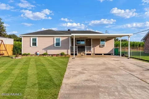 213 Redwood St, Labadieville, LA 70372