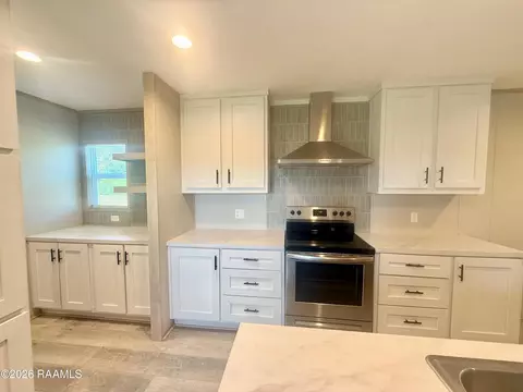 Kitchen - 126 Bearb Rd, Sunset, LA 70584 photo 3 of 6