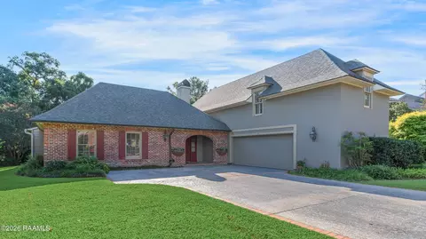 110 Harolyn Park Dr, Lafayette, LA 70503