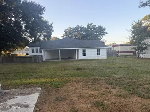 Exterior - 109 5th St, Duson, LA 70529 photo 1 of 1