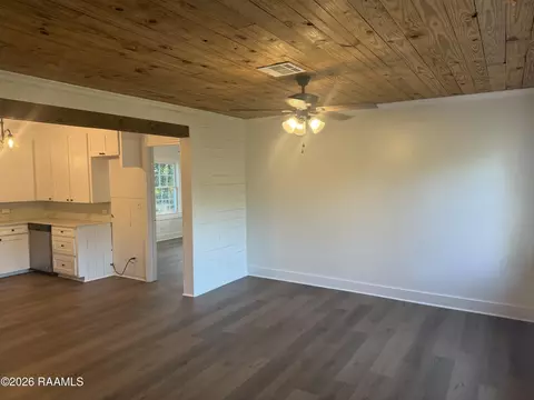 Living - 109 5th St, Duson, LA 70529 photo 1 of 3