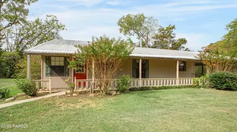 169 Hunter Ln, Krotz Springs, LA 70750