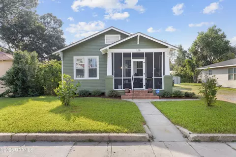 128 Rosier St, New Iberia, LA 70563