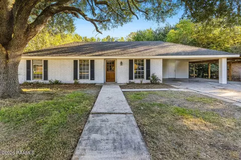 109 Driftwood Dr, Lafayette, LA 70506