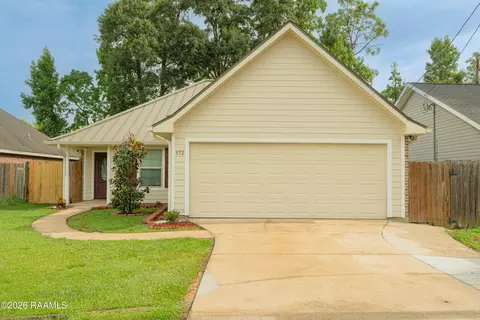 572 Ethel Dr, Lake Charles, LA 70611
