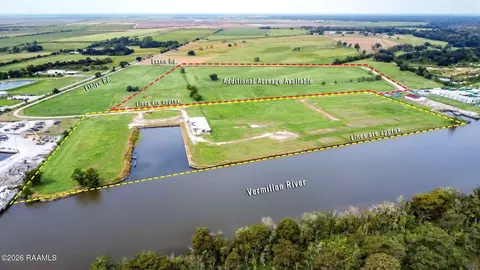 9729 Ethlyn Rd, Abbeville, LA 70510