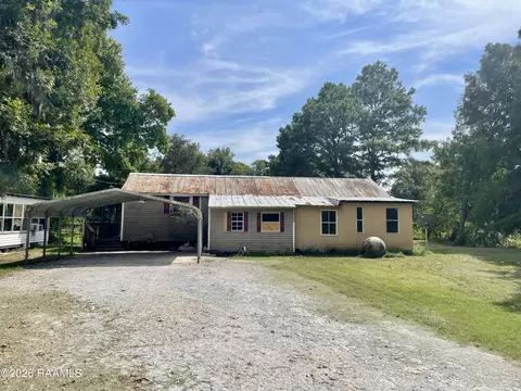 2918 Courtableau Rd, Port Barre, LA 70577