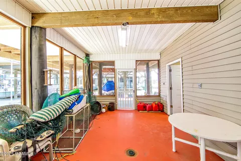 Exterior - 178 Flounder Ct, Dulac, LA 70353 photo 2 of 5