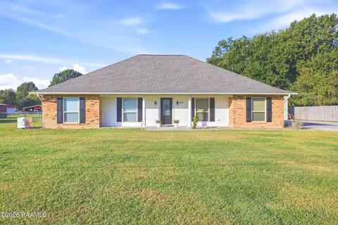 545 N Brasseaux St, Church Point, LA 70525
