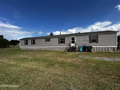 185 Dolly Ln, Leonville, LA 70551