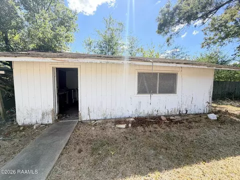 Exterior - 1421 Amazon St, Eunice, LA 70535 photo 13 of 14