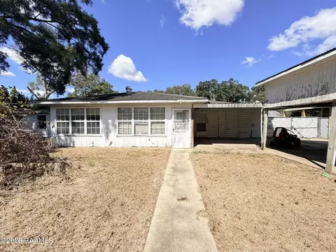 Exterior - 1421 Amazon St, Eunice, LA 70535 photo 5 of 14