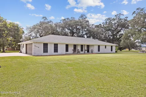 4116 Old Jeanerette Apt 1 Rd, New Iberia, LA 70563