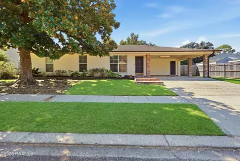 300 Aundria Dr, Lafayette, LA 70503