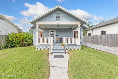 205 Bourg St, Jeanerette, LA 70544