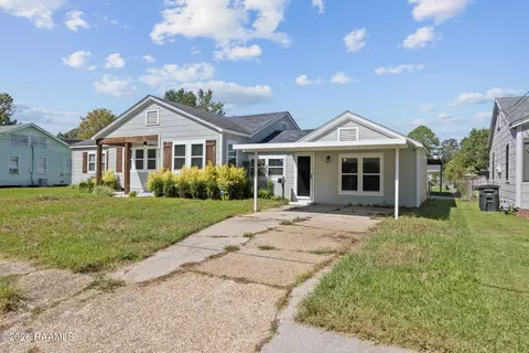 407 Dodson St, New Iberia, LA 70563