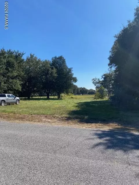 4303 Captain Cade Rd, Youngsville, LA 70592