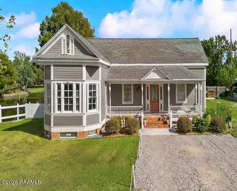 2433 E Milton Ave, Youngsville, LA 70592