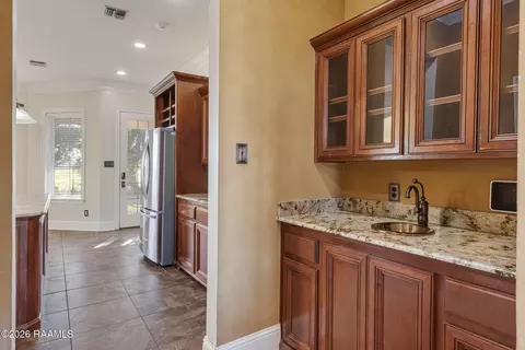 Entry Way - 128 Dwain Dr, Kaplan, LA 70548 photo 3 of 5