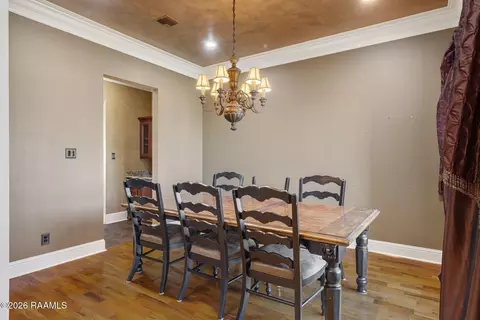 Dining - 128 Dwain Dr, Kaplan, LA 70548 photo 3 of 3