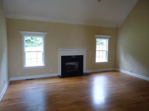 1076 Boulder Dr, Gray, GA 31032 photo 4