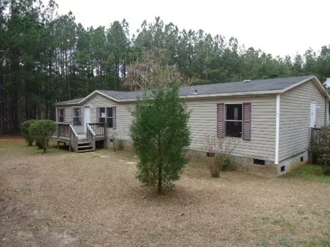 124 Strickland Loop, Forsyth, GA 31029 photo 1