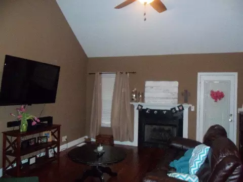 589 Aaron Cir, Gray, GA 31032 photo 6
