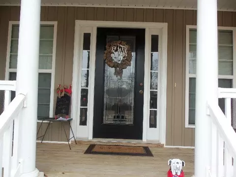 589 Aaron Cir, Gray, GA 31032 photo 2